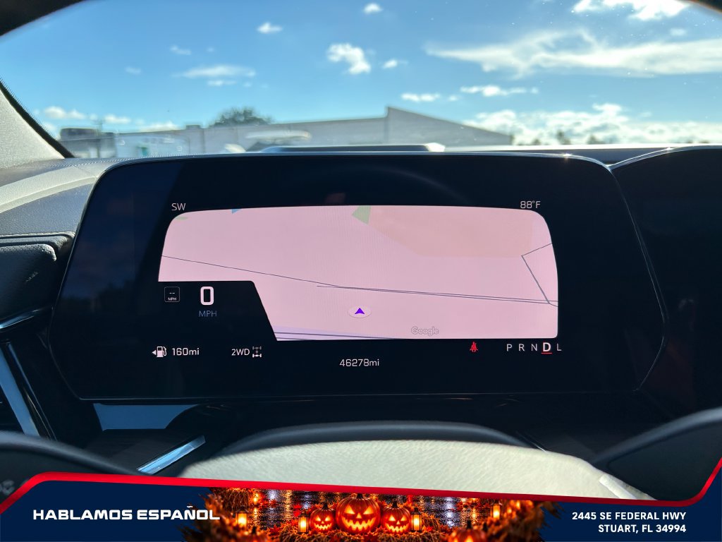 Used 2025 Chevrolet Tahoe Premier AWD/4WD image 28