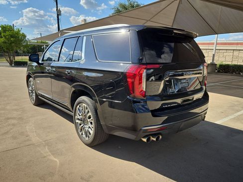 Used 2024 GMC Yukon Denali Ultimate AWD/4WD image 5