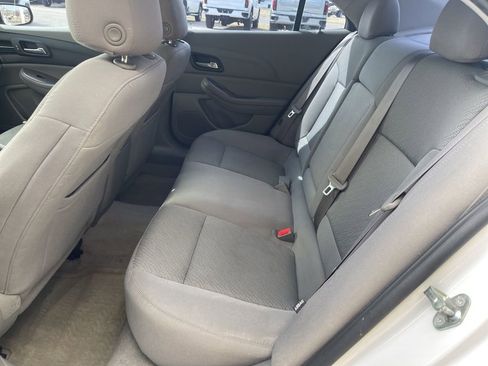 Used 2016 Chevrolet Malibu LS image 17