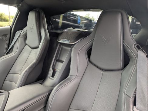 Used 2023 Chevrolet Corvette Stingray Preferred Cpe w/ 2LT image 17