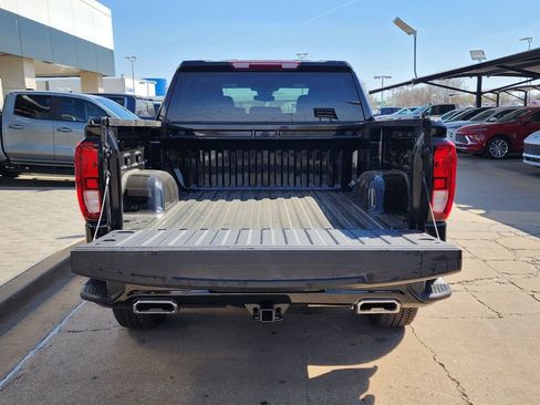 New 2026 GMC Sierra 1500 Elevation w/ LPO, Elevation Black Package AWD/4WD image 47