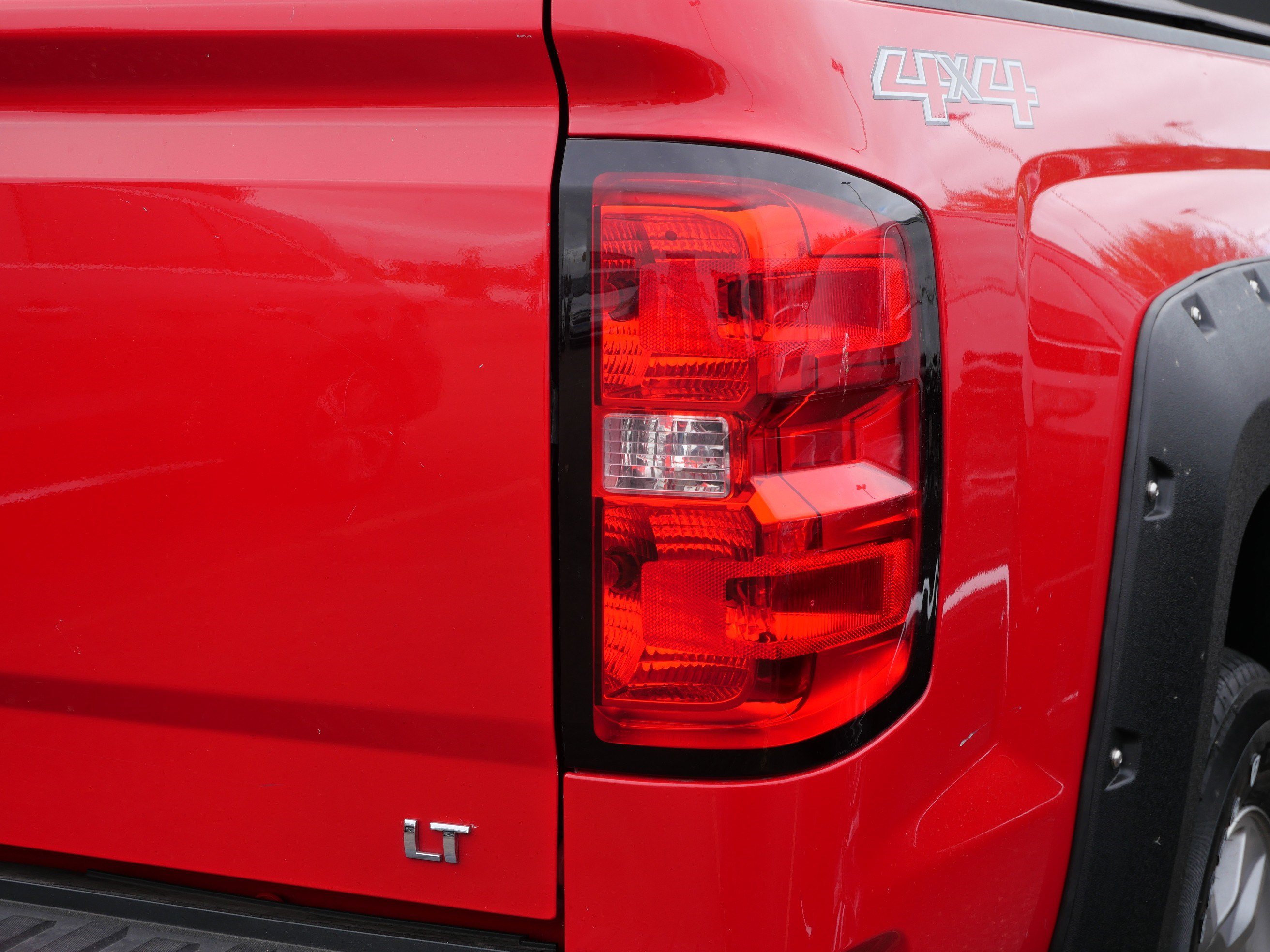 Used 2016 Chevrolet Silverado 1500 LT w/ All Star Edition AWD/4WD image 9
