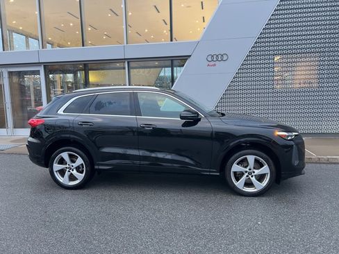 Used 2025 Audi Q5 Premium Plus image 14