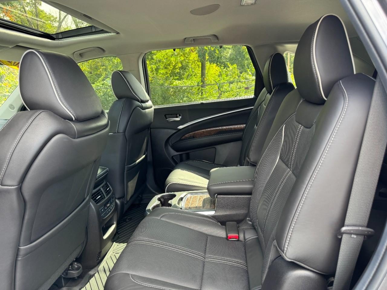 Used 2020 Acura MDX w/ Advance Package AWD/4WD image 12