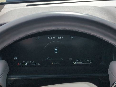 Certified 2023 Lincoln Nautilus Reserve AWD/4WD image 27