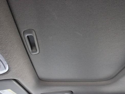Used 2025 Hyundai Elantra SEL FWD image 19