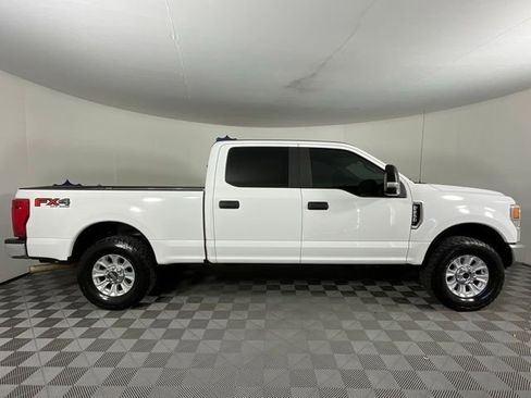 Used 2020 Ford F250 XL w/ STX Appearance Package image 2