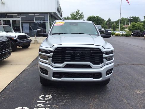 Certified 2026 RAM 2500 Big Horn AWD/4WD image 2