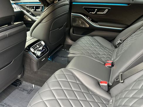 New 2026 Mercedes-Benz S 580 4MATIC Sedan image 11