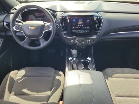 Used 2023 Chevrolet Traverse LT FWD image 13