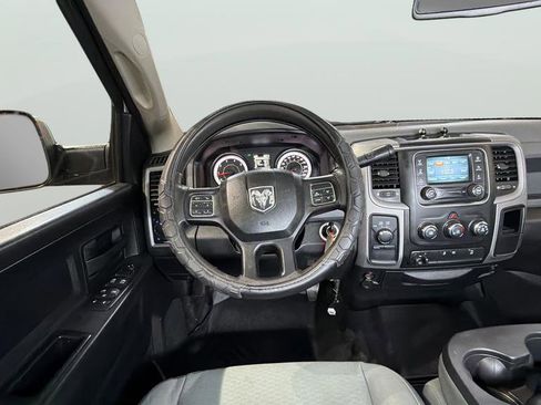 Used 2016 RAM 3500 Tradesman w/ Chrome Appearance Group image 16