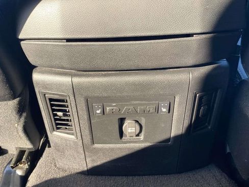 Used 2016 RAM 2500 Laramie image 25