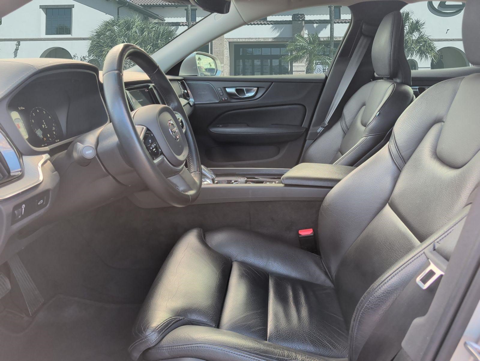 Used 2022 Volvo S60 B5 Inscription w/ Advanced Package FWD image 11