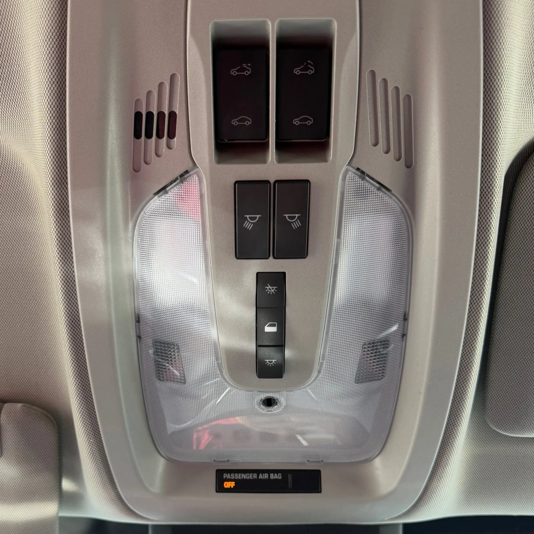 Used 2015 Chevrolet Equinox LT w/ Driver Convenience Package FWD image 12