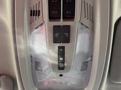 Used 2015 Chevrolet Equinox LT w/ Driver Convenience Package FWD image 12