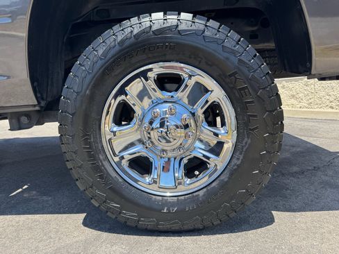Used 2018 RAM 2500 Tradesman w/ Chrome Appearance Group AWD/4WD image 10