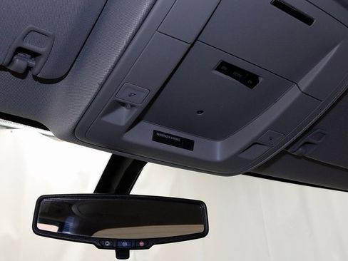 Used 2018 Chevrolet Silverado 1500 LT w/ All Star Edition image 22