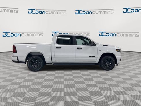 New 2026 RAM 1500 Big Horn AWD/4WD image 9