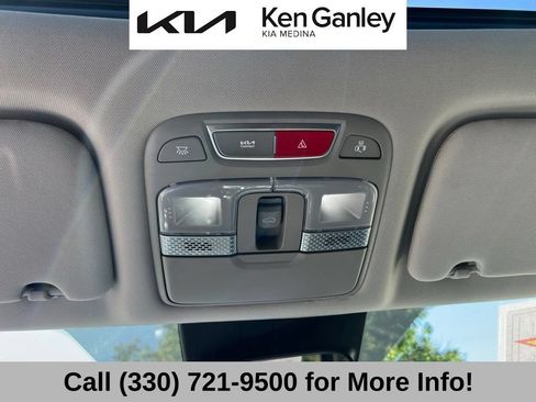 Certified 2024 Kia Telluride S w/ S Sunroof Package FWD image 40