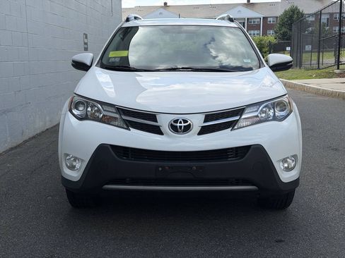 Used 2015 Toyota RAV4 XLE AWD/4WD image 7