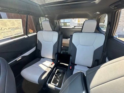 New 2026 Lexus TX 500h AWD w/ Technology Package image 21