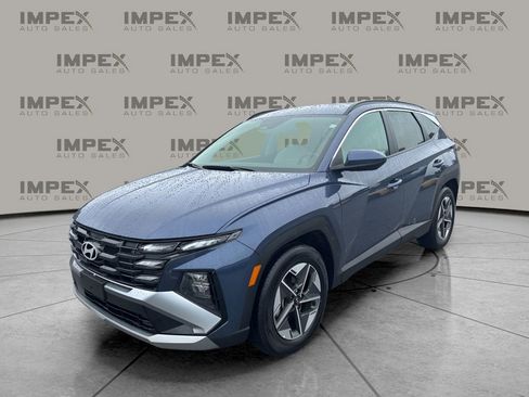 Used 2025 Hyundai Tucson SEL FWD image 1