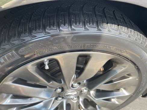 Used 2017 Acura RLX w/ Technology Package FWD image 31