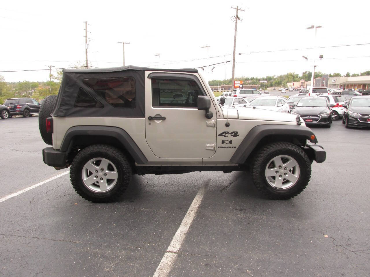Used 2007 Jeep Wrangler X AWD/4WD image 3