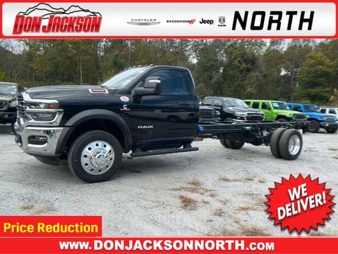 New 2025 RAM 5500 2WD Regular Cab image 1