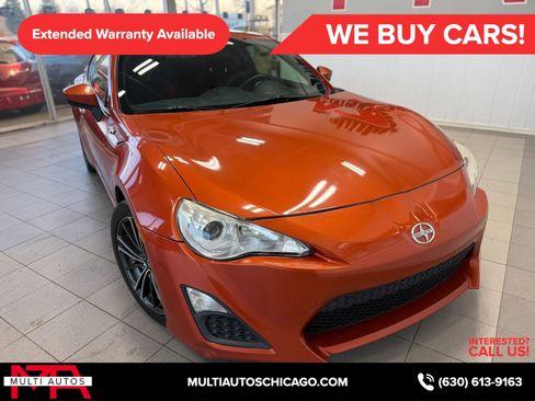 Used 2014 Scion FR-S RWD image 5