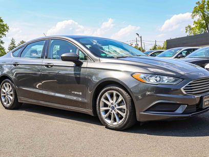 Used 2017 Ford Fusion SE