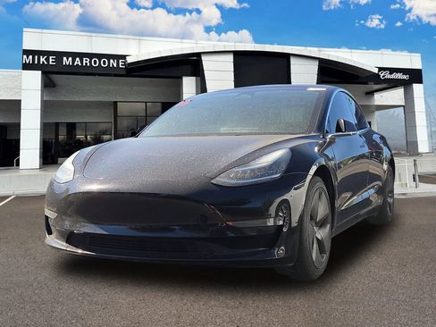 Used 2018 Tesla Model 3 Mid Range RWD image 1