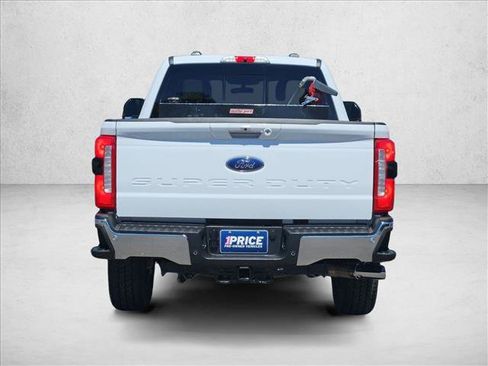 Used 2024 Ford F350 Lariat w/ Chrome Package AWD/4WD image 7