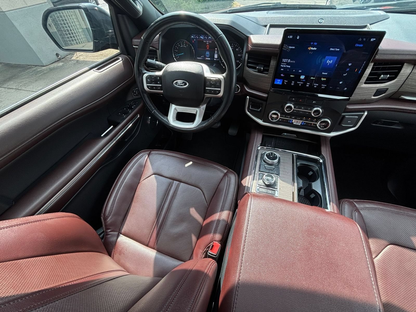 Used 2024 Ford Expedition Max Limited AWD/4WD image 38
