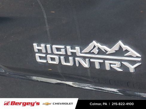 Used 2022 Chevrolet Silverado 2500 High Country w/ LPO, Dark Essentials Package image 36