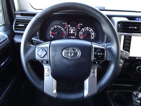 Used 2021 Toyota 4Runner SR5 image 20