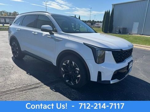 New 2025 Kia Sorento EX w/ Panoramic Sunroof Package image 3