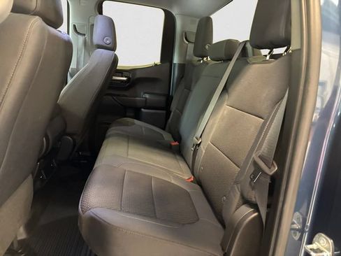 Used 2019 Chevrolet Silverado 1500 Custom Trail Boss AWD/4WD image 14
