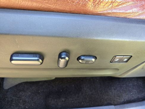 Used 2014 Ford Expedition King Ranch image 27