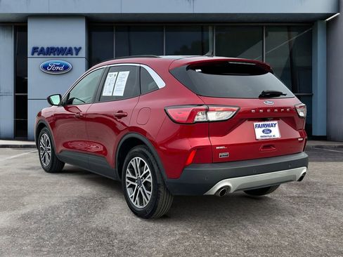 Used 2020 Ford Escape SEL image 4