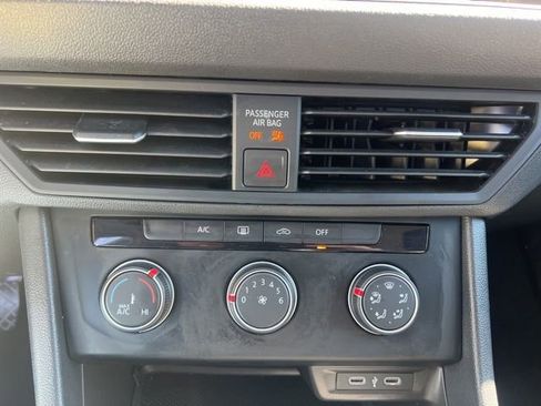 Used 2024 Volkswagen Jetta S image 19