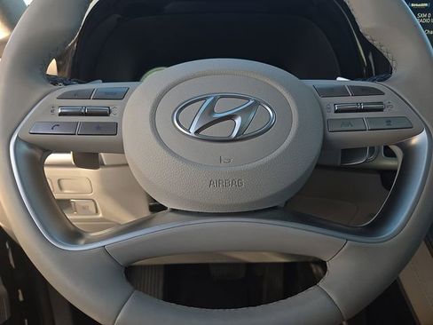 Used 2024 Hyundai Palisade Limited image 31