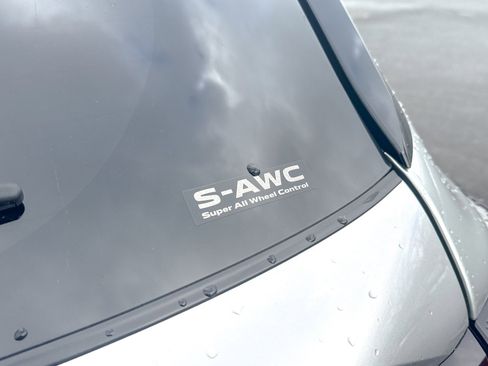 Used 2023 Mitsubishi Outlander SEL image 9