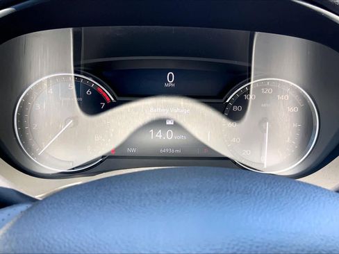 Used 2020 Cadillac XT4 Sport w/ Cold Weather Package FWD image 26