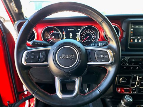 Used 2021 Jeep Wrangler Unlimited Rubicon w/ LED Lighting Group image 11