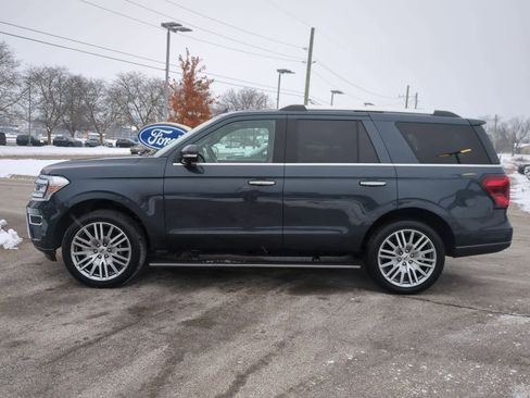 Certified 2023 Ford Expedition Limited image 5