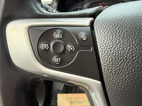 Used 2017 GMC Acadia SLT image 17