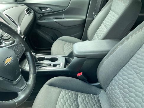 Used 2020 Chevrolet Equinox LT AWD/4WD image 4