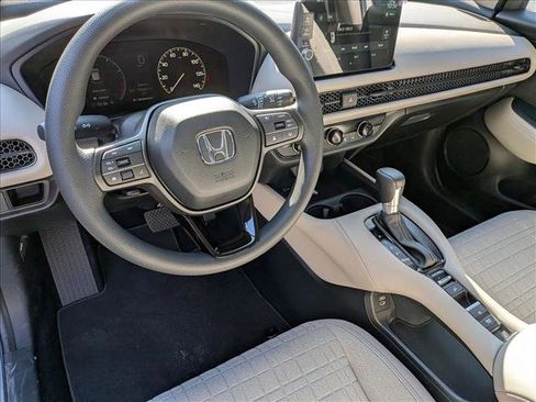 New 2026 Honda HR-V LX image 3