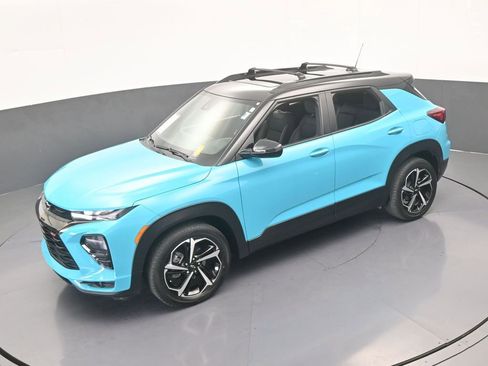 Used 2021 Chevrolet TrailBlazer RS w/ Sun and Liftgate Package FWD image 52